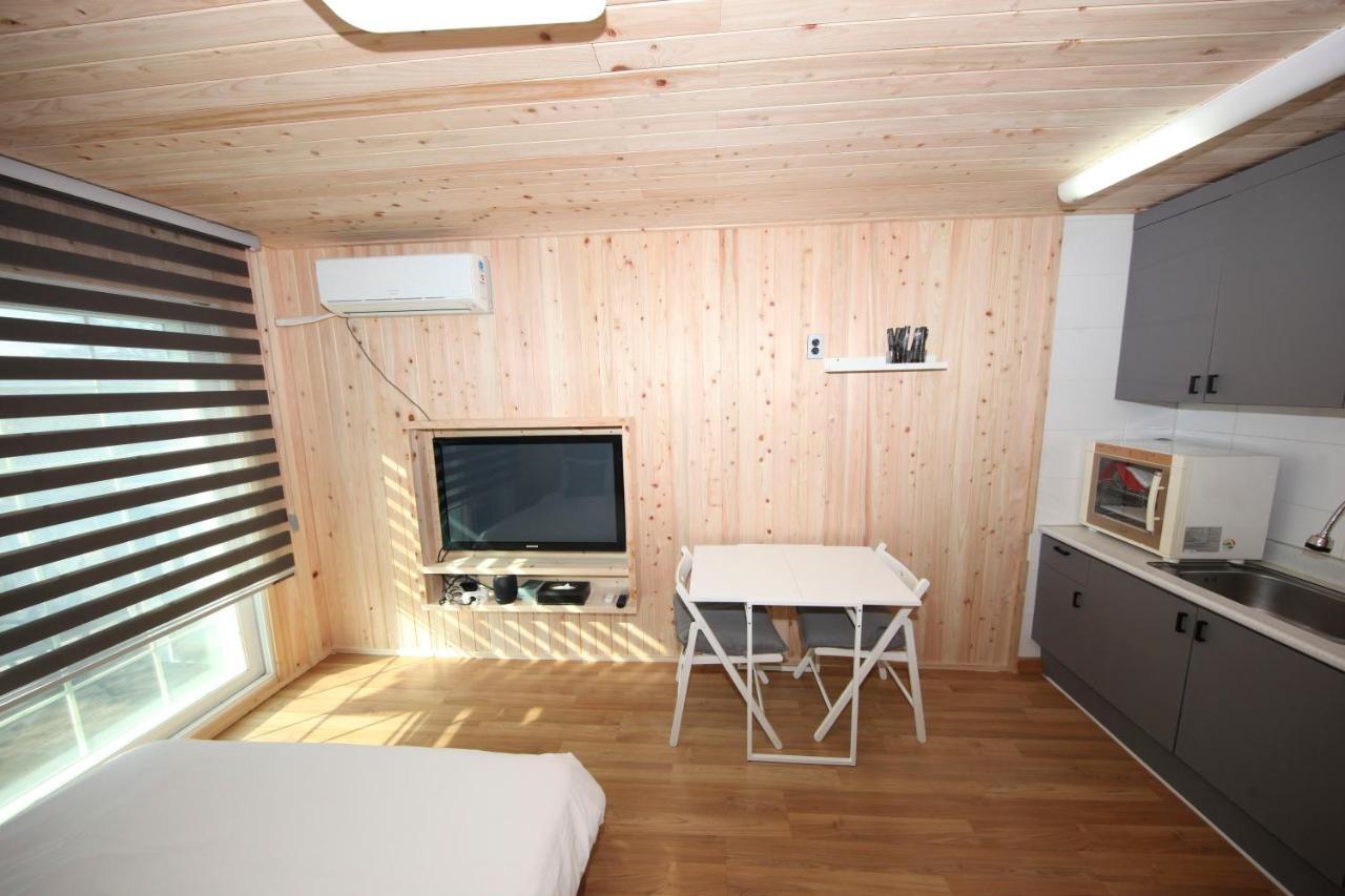Park Jeong A Pension Kanghwa Extérieur photo
